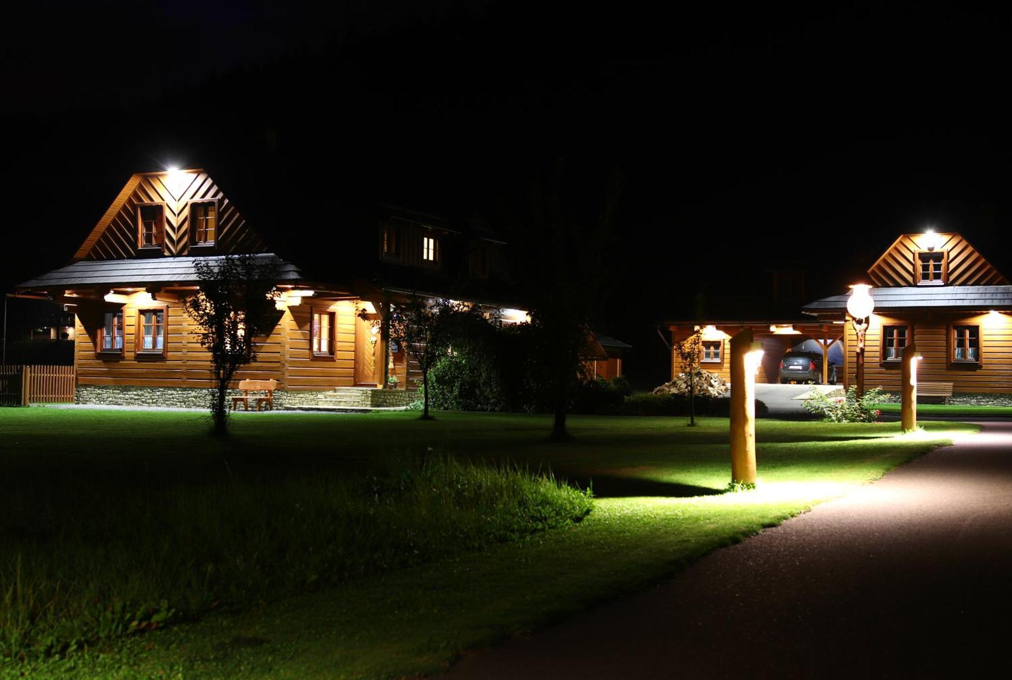 Valassky Dvur Velké Karlovice Buitenkant foto