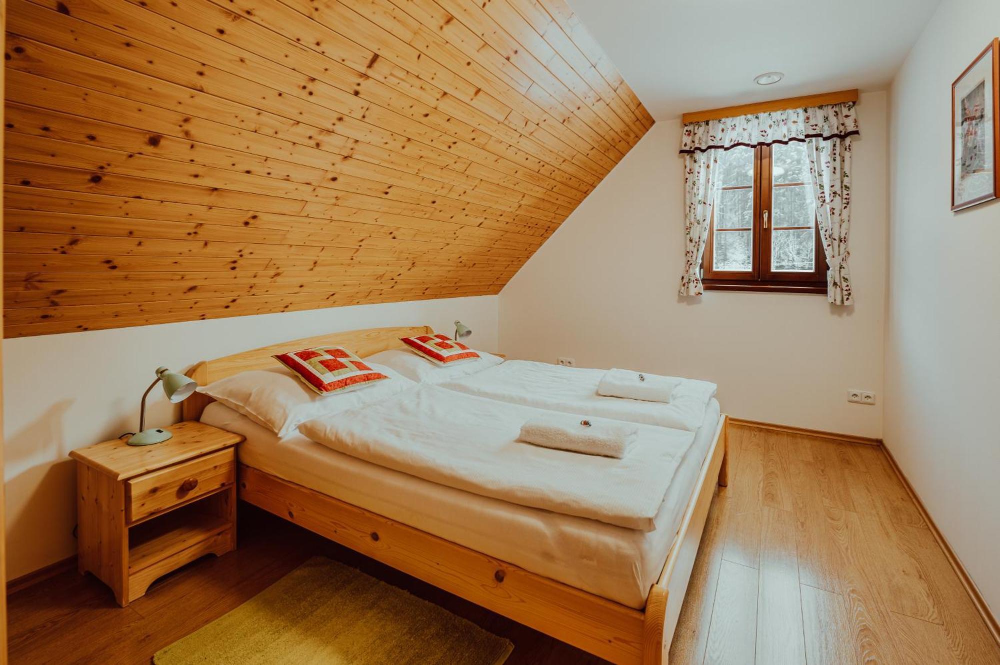 Valassky Dvur Velké Karlovice Buitenkant foto