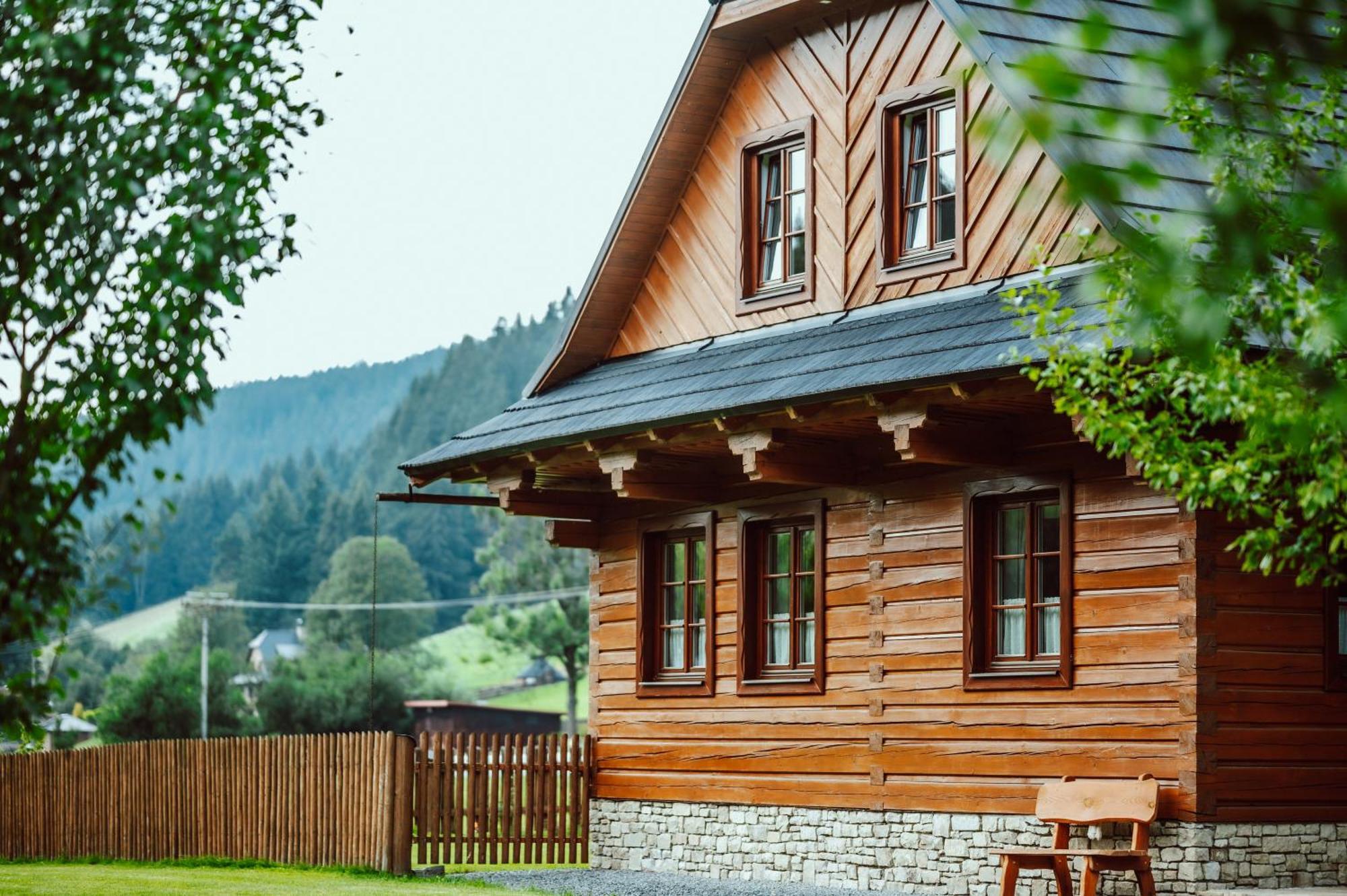 Valassky Dvur Velké Karlovice Buitenkant foto