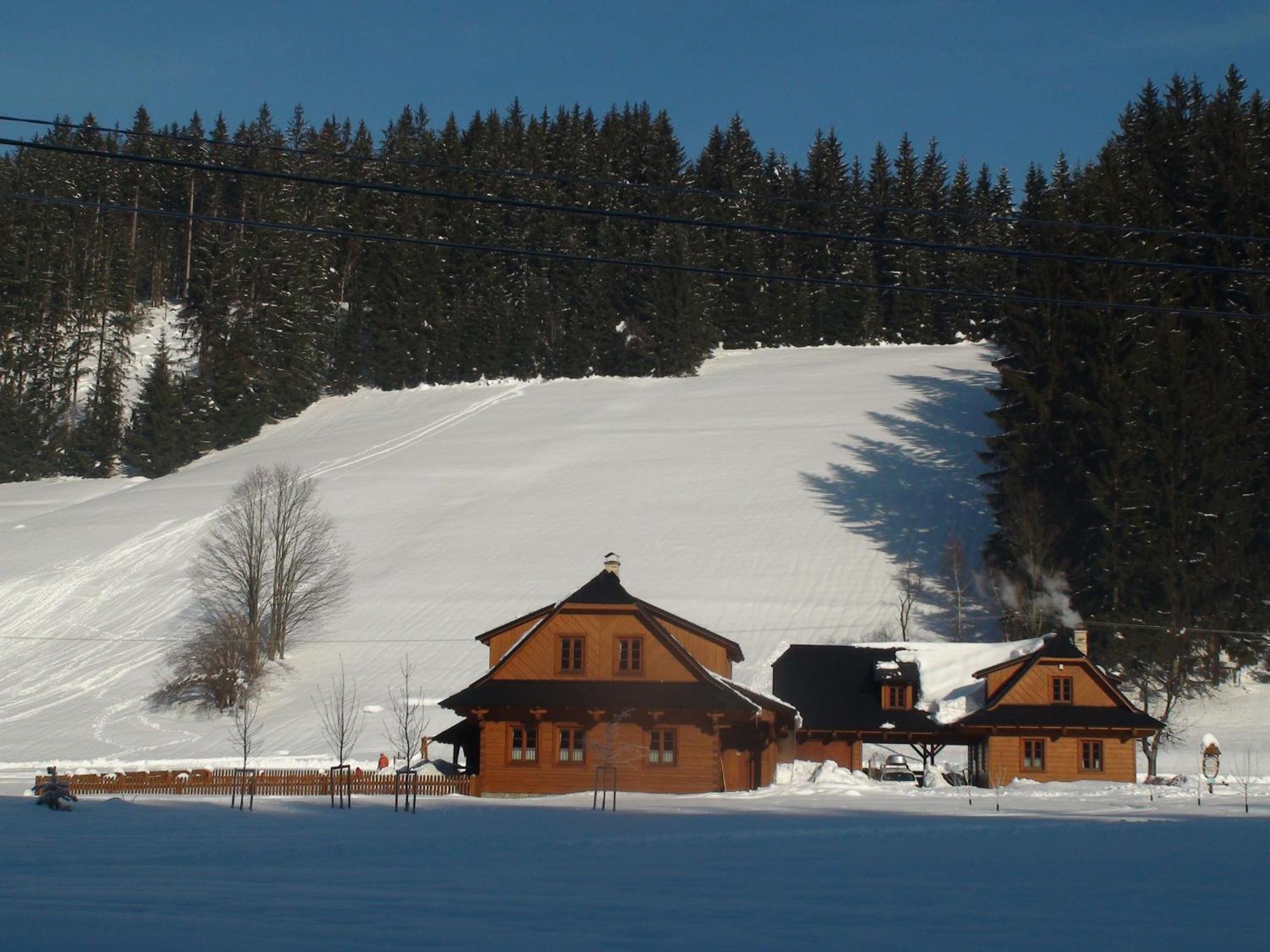 Valassky Dvur Velké Karlovice Buitenkant foto